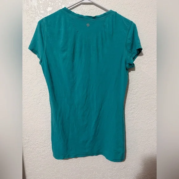 Lululemon Athletica Shirt - Picture 2 of 4